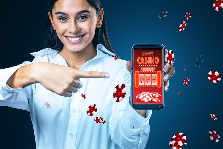 Super Fruit Machine paytable showing symbol values and winning combinations